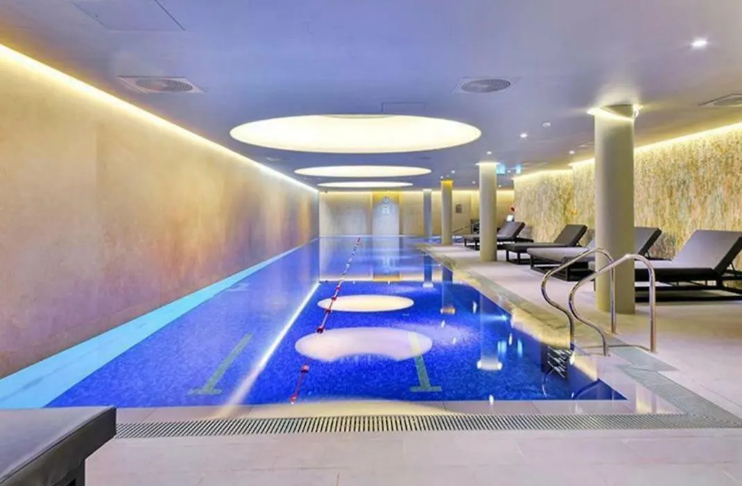 Apartment Luxury 2 Bed Flat, Nice View & Spa - Canarywharf London