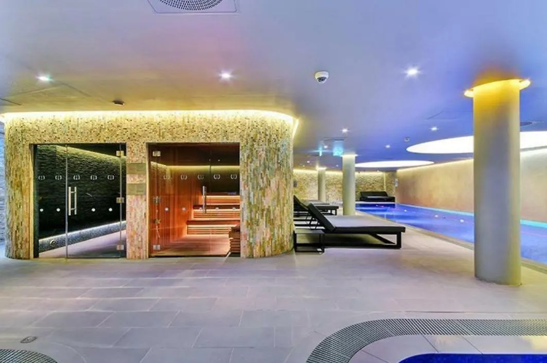 Luxury 2 Bed Flat, Nice View & Spa - Canarywharf London 0*,